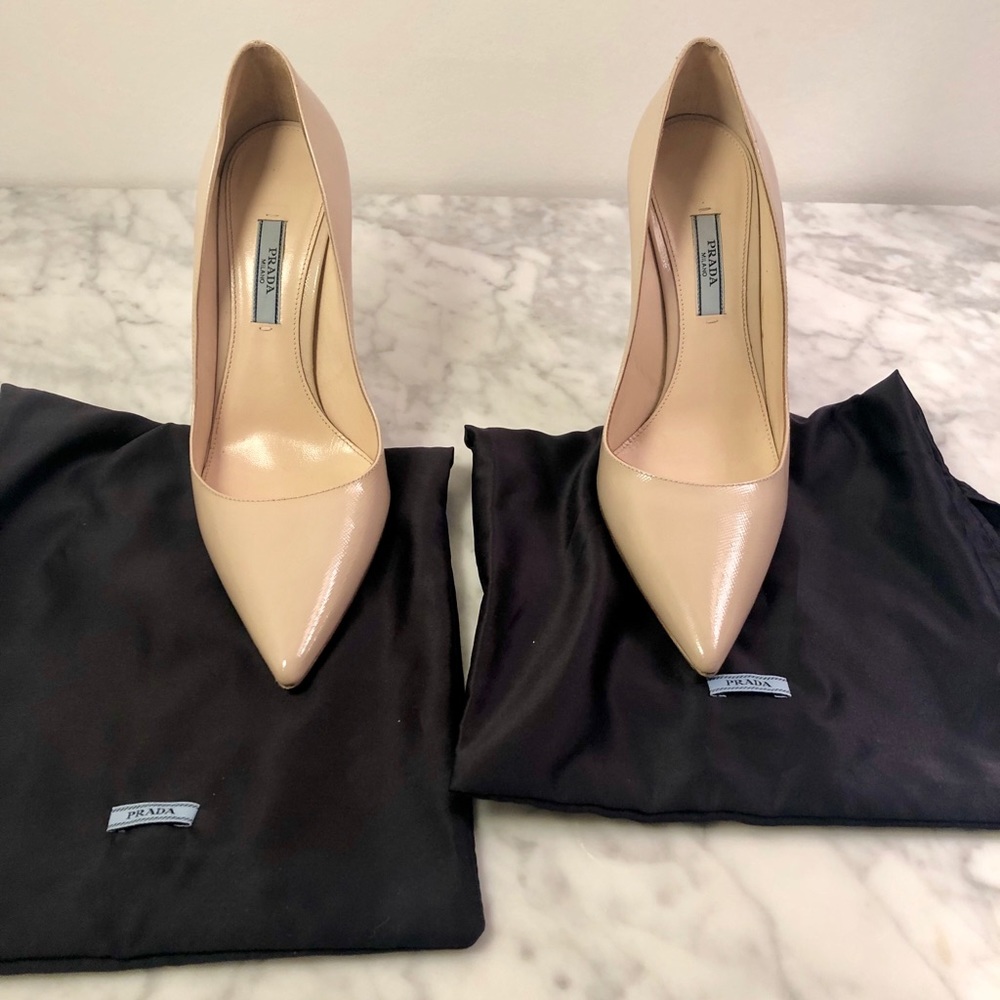 Prada Nude Saffiano Textured Patent Leather Pumps